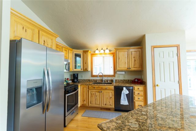 Home in Westview Sub, Silverthorne, CO — photo 6 (MLS S1064502)