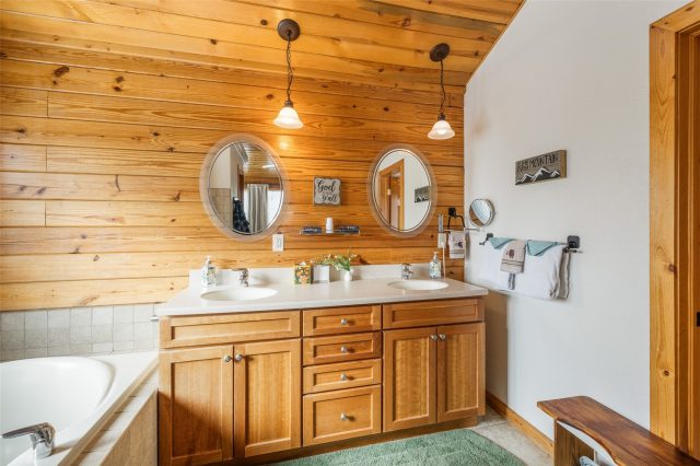 596 Aspen Drive photo 27