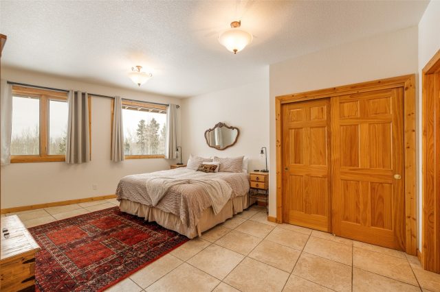 596 Aspen Drive photo 34