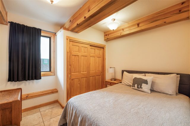 596 Aspen Drive photo 42