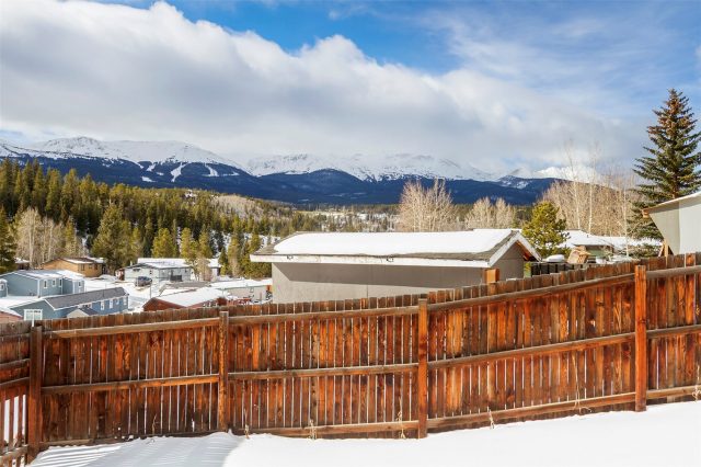 75 Reliance Drive photo 25