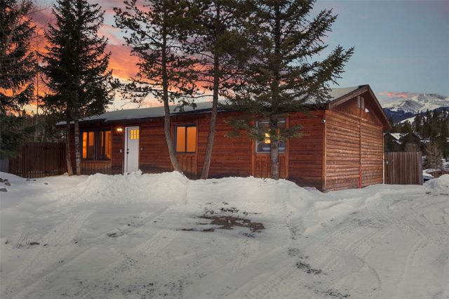 Home in Valdora Village Sub, Breckenridge, CO — photo 3 (MLS S1064535)