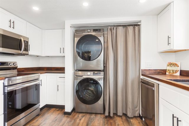75 Reliance Drive photo 8
