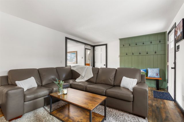75 Reliance Drive photo 9
