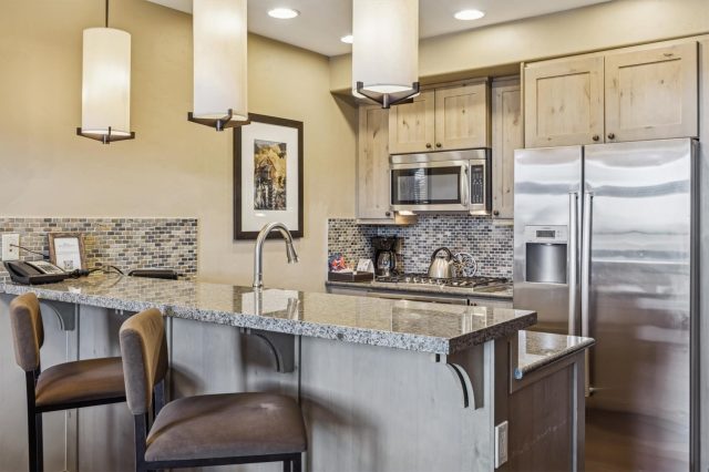 1521 Ski Hill Road 8404 photo 13