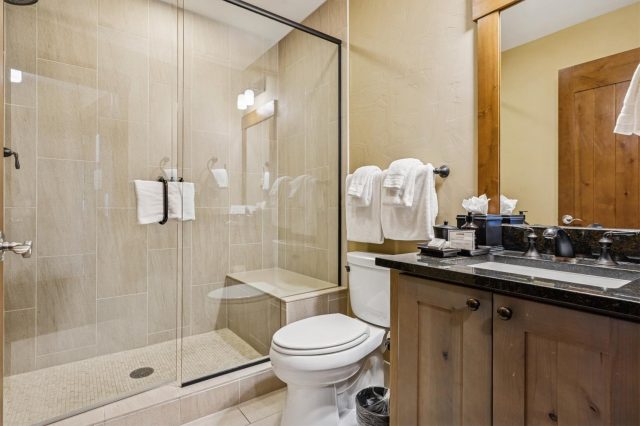 1521 Ski Hill Road 8404 photo 15