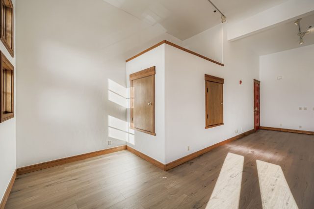 419 E Main Street C3 photo 10