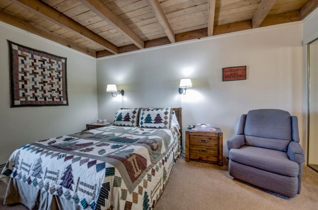 2300 Lodgepole Circle 101 photo 16