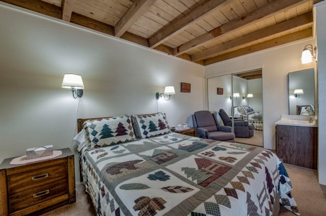 2300 Lodgepole Circle 101 photo 17