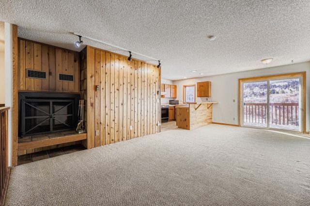 Townhome in Willowbrook Meadows Sub, Silverthorne — photo 4 Townhome in Willowbrook Meadows Sub, Silverthorne, CO — photo 4 (MLS S1064583)