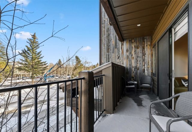 235 E La Bonte Street 106 photo 22