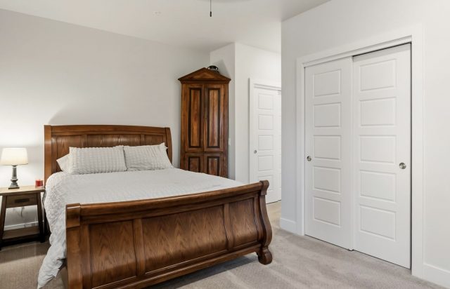 235 E La Bonte Street 106 photo 28