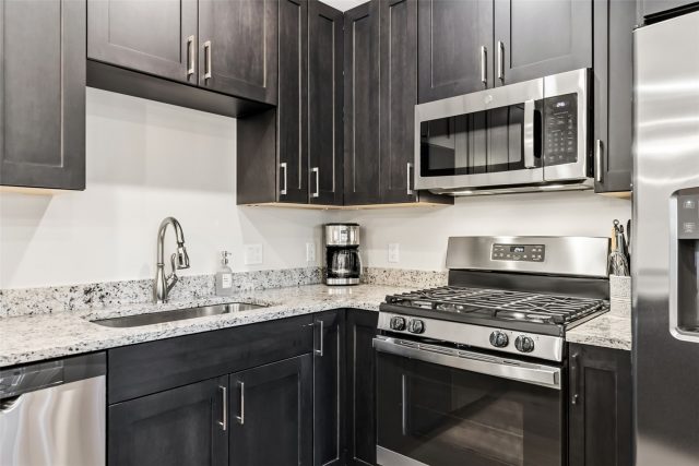 235 E La Bonte Street 106 photo 32
