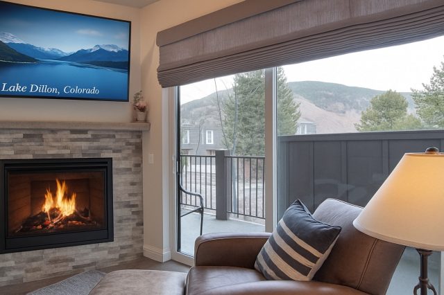 Condo in Sail Lofts, Dillon — photo 4 Condo in Sail Lofts, Dillon, CO — photo 4 (MLS S1064589)