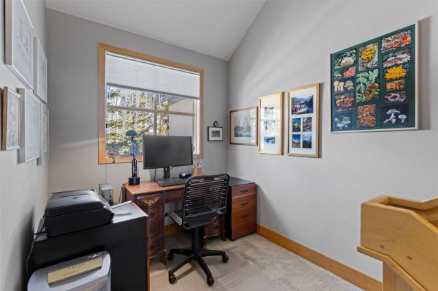 31 Tall Pines Drive 31 photo 17
