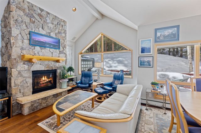 Townhome in Pines At 4 Oclock Sub, Breckenridge — photo 3 Townhome in Pines At 4 Oclock Sub, Breckenridge, CO — photo 3 (MLS S1064593)