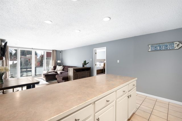 760 Copper Road F204 photo 17