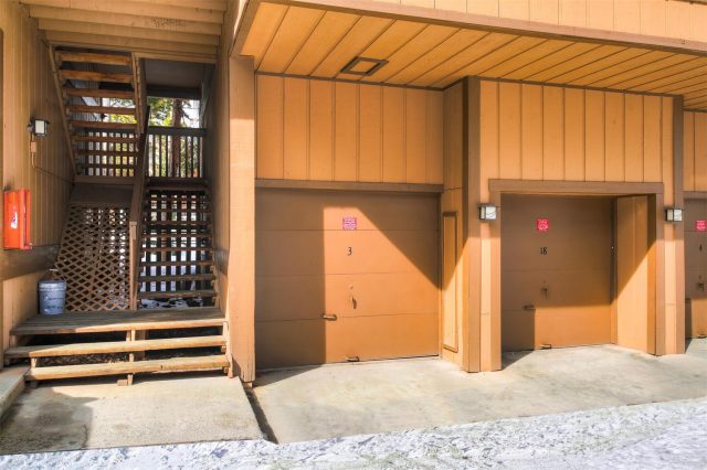 205 Primrose Path 3 photo 24