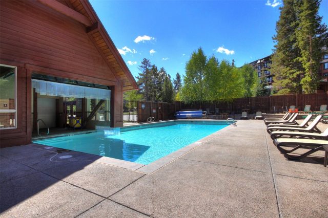 205 Primrose Path 3 photo 29