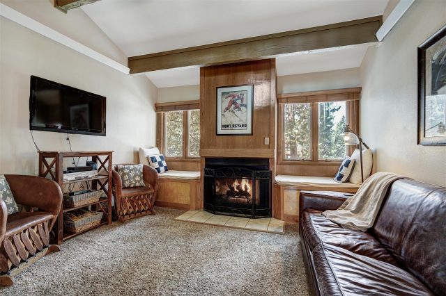 Condo in Retreat Condo, Breckenridge, CO — photo 4 (MLS S1065686)
