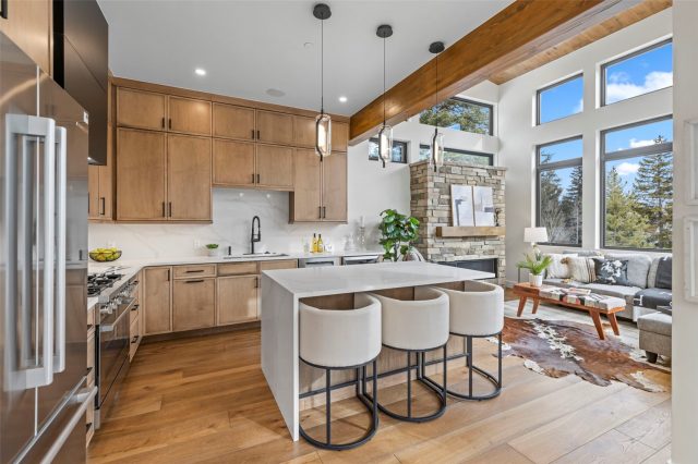 160 Forest Drive A photo 10