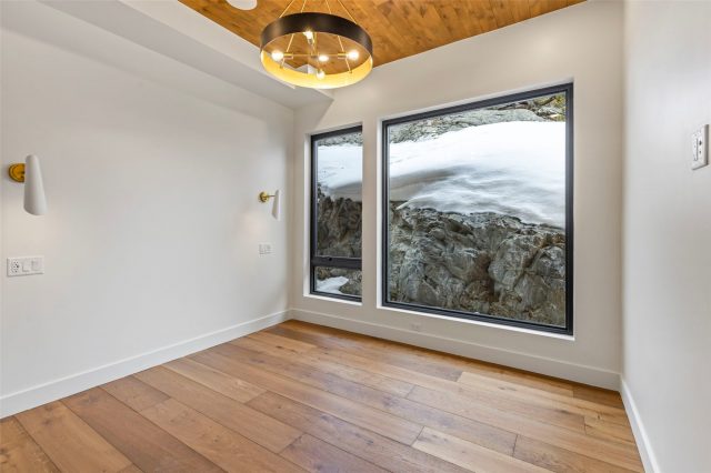 160 Forest Drive A photo 18