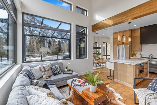 Condo in Talus Haus, Frisco, CO — photo 2 (MLS S1065690)