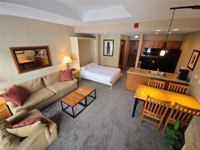 184 Copper Circle 513 photo 14