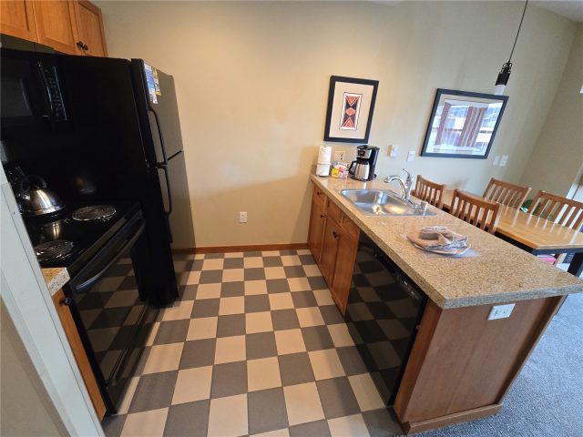 184 Copper Circle 513 photo 8