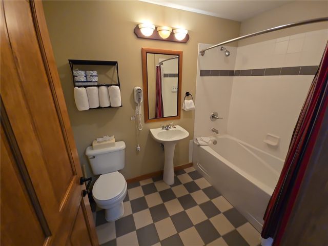 184 Copper Circle 513 photo 9
