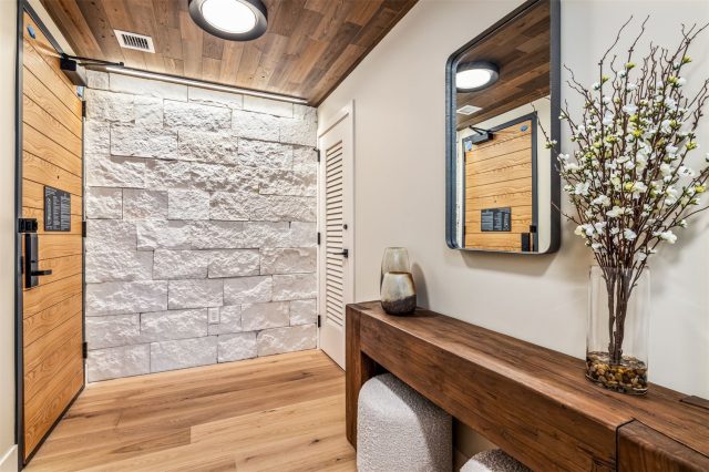 75 Hunki Dori Court W413 photo 30