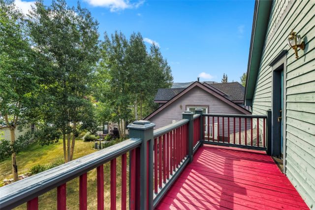 192 Wellington Road photo 45