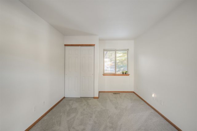 279 Kestrel Lane 279 photo 14