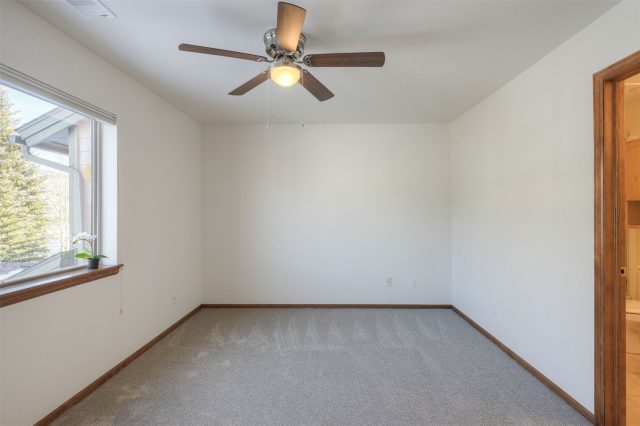 279 Kestrel Lane 279 photo 21