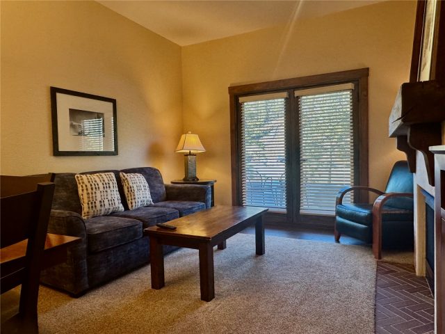 172 Beeler Place 116a photo 9