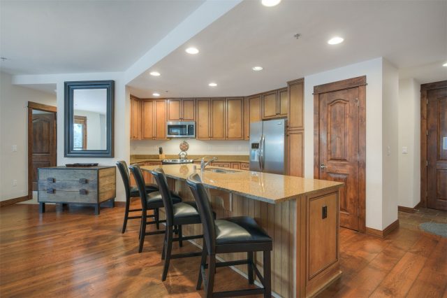 42 Snowflake Drive 413 photo 10