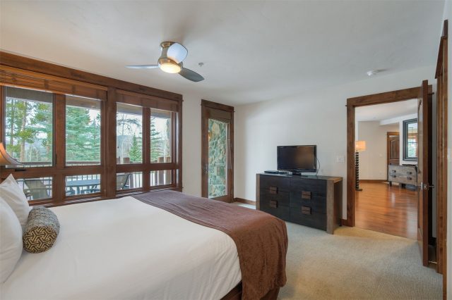 42 Snowflake Drive 413 photo 12