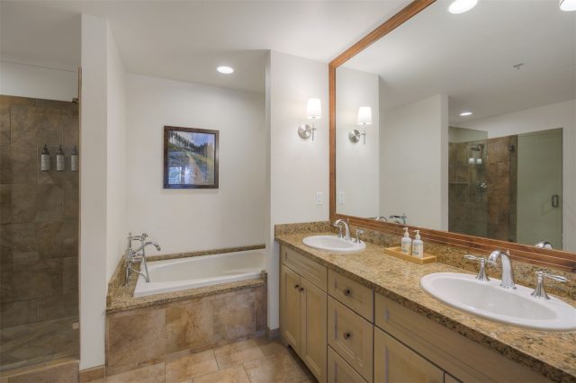42 Snowflake Drive 413 photo 14