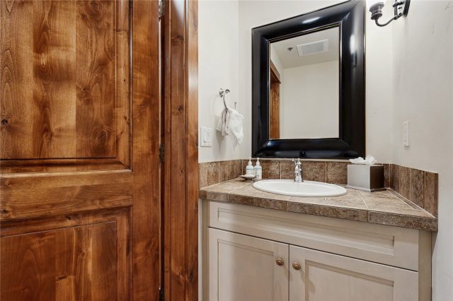 42 Snowflake Drive 413 photo 21