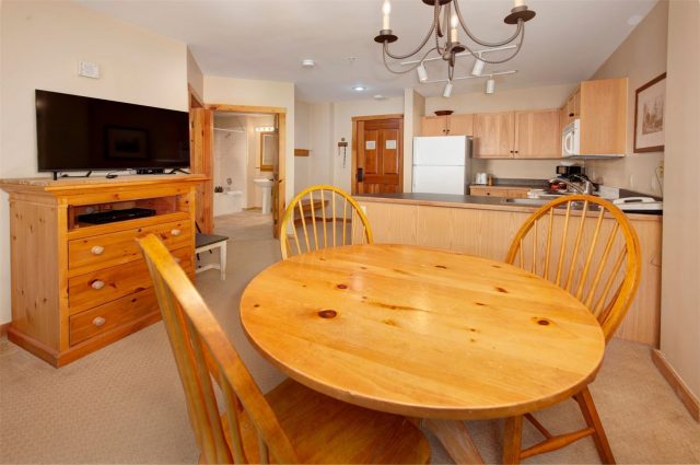 100 Dercum Square 8371 photo 11