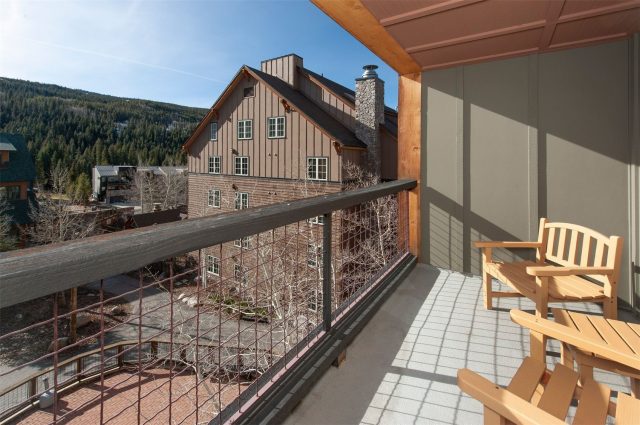 100 Dercum Square 8371 photo 18
