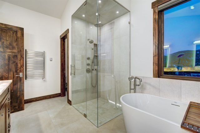1057 Alpensee Drive photo 22