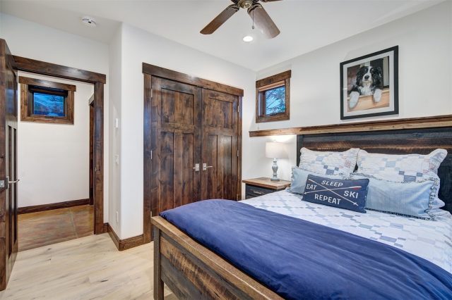 1057 Alpensee Drive photo 28