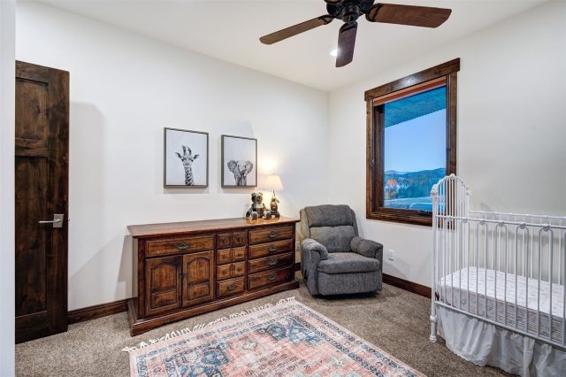 1057 Alpensee Drive photo 32
