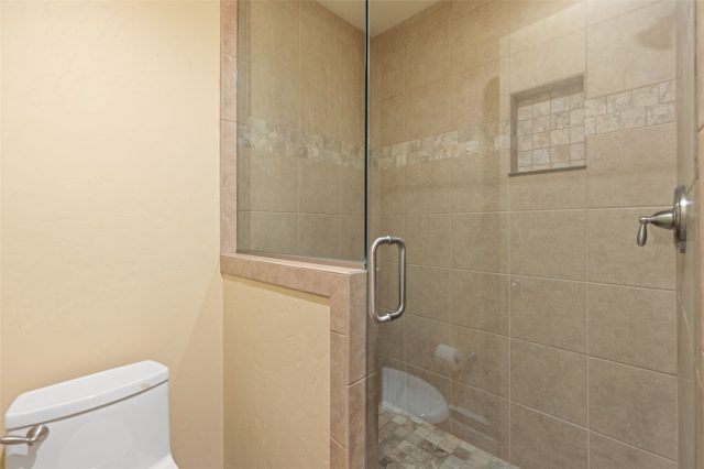 6620 Highway 9 photo 38