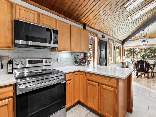 Home in Valley Of The Blue Sub, Breckenridge, CO — photo 3 (MLS S1065787)