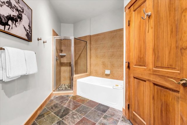 20 Hunki Dori Court 2301 photo 20