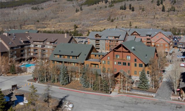 Condo in Arapahoe Lodge Condo, Keystone, CO — photo 2 (MLS S1065818)