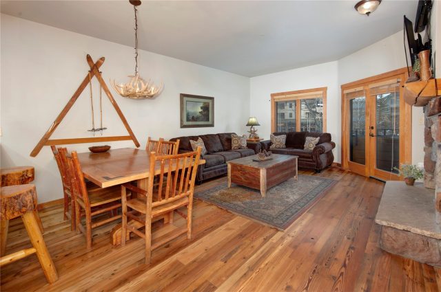 Condo in Arapahoe Lodge Condo, Keystone, CO — photo 3 (MLS S1065818)