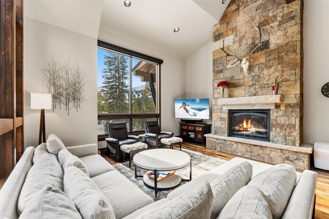 Duplex in Shock Hill Landing, Breckenridge, CO — photo 2 (MLS S1065848)